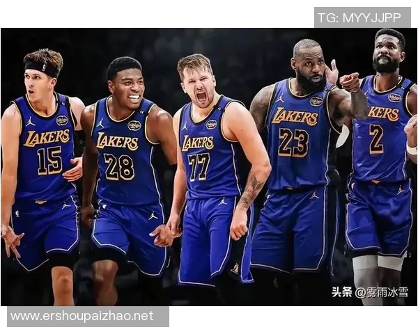 湖人三配角全成奇兵！海斯稳内线，布朗尼稳防守，拉拉维亚万金油